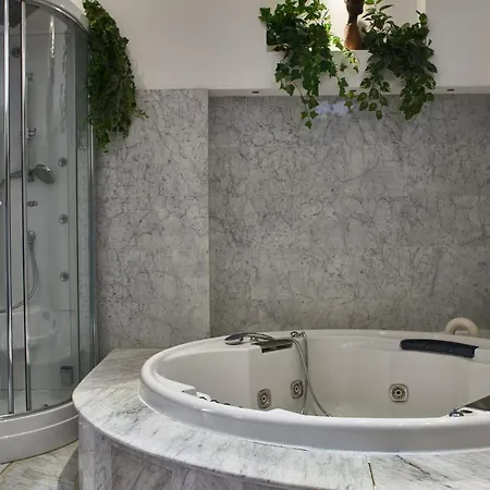 Апартаменты Imperial Suite La Lizza *